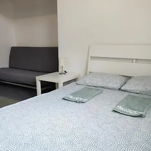 Гостевой дом Sleepover Center Guestrooms, Будапешт